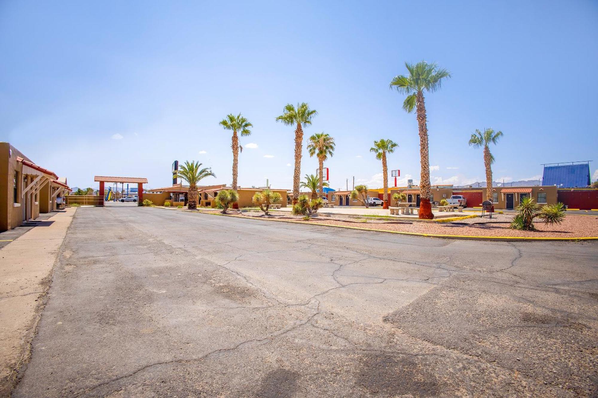 Sands Motel By Oyo El Paso Near Airport Eksteriør billede